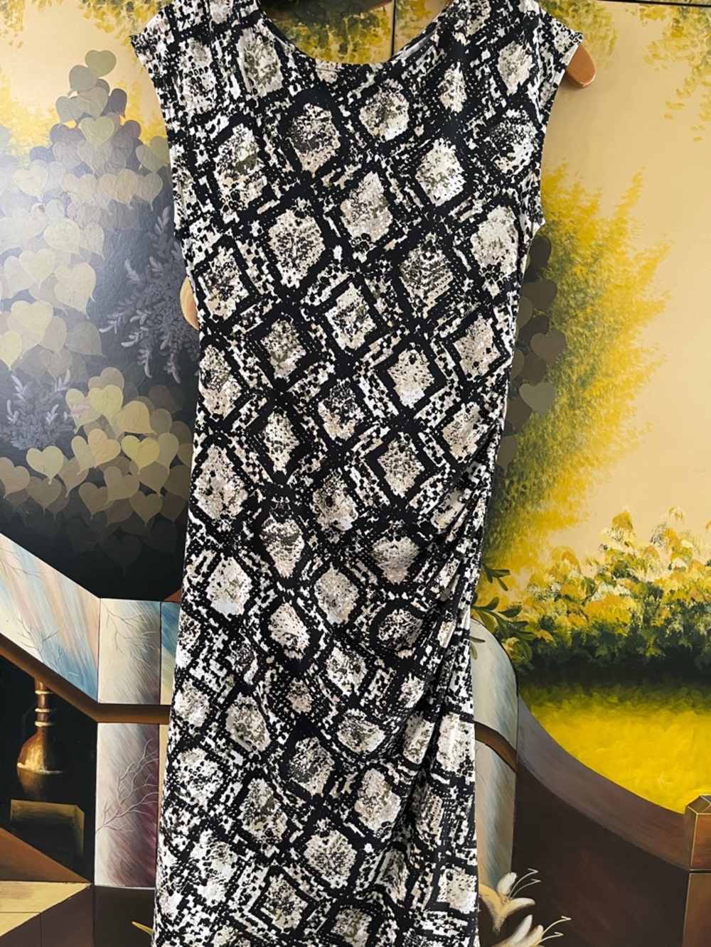 Apt. 9 Black and White Abstract Print Top